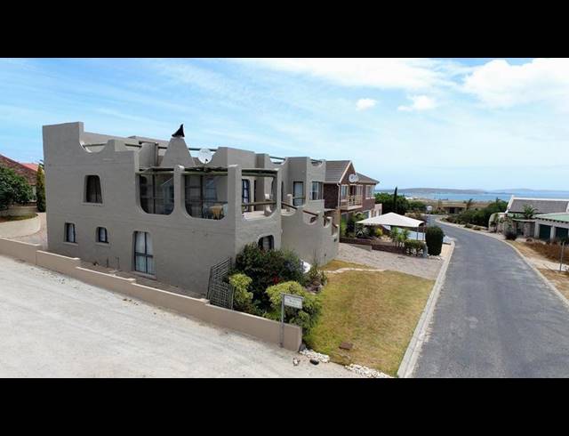 5 BEDROOM HOUSE FOR SALE IN MYBURGH PARK